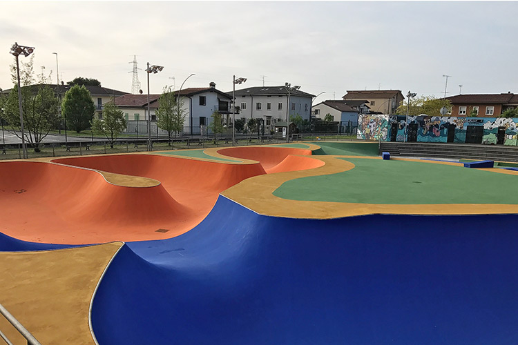 SKATE PARK
