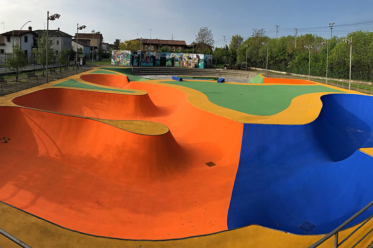 SKATE PARK