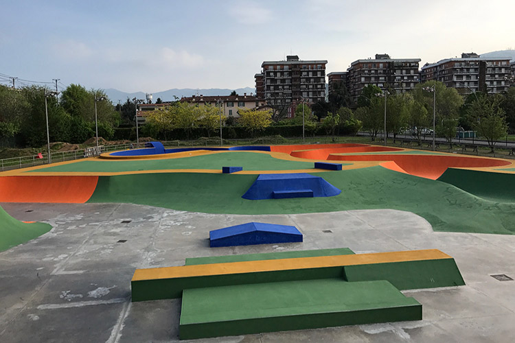 SKATE PARK